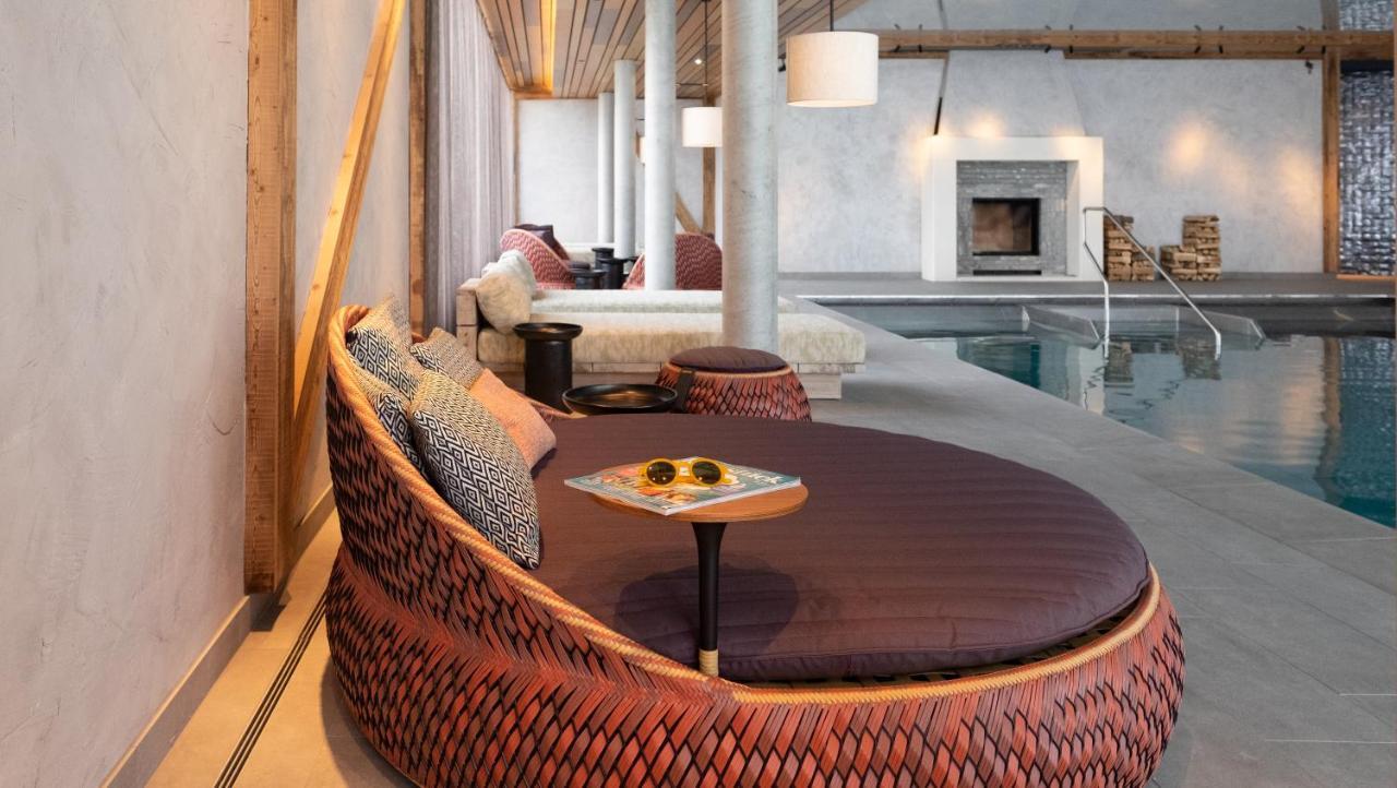 Das James Flensburgo Esterno foto The spa at the Hotel 7132 Summit