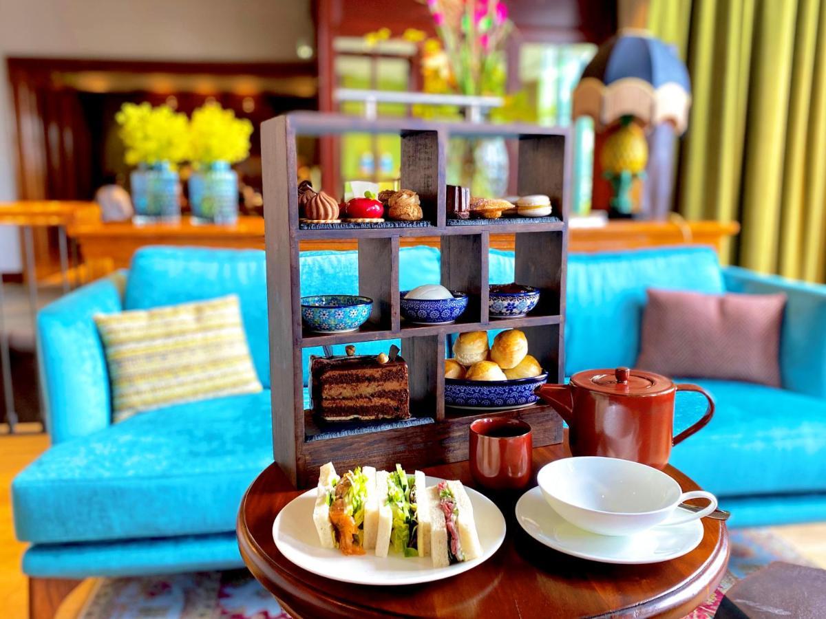 Das James Flensburgo Esterno foto Afternoon tea at the Imperial Hotel, Hanoi, Vietnam
