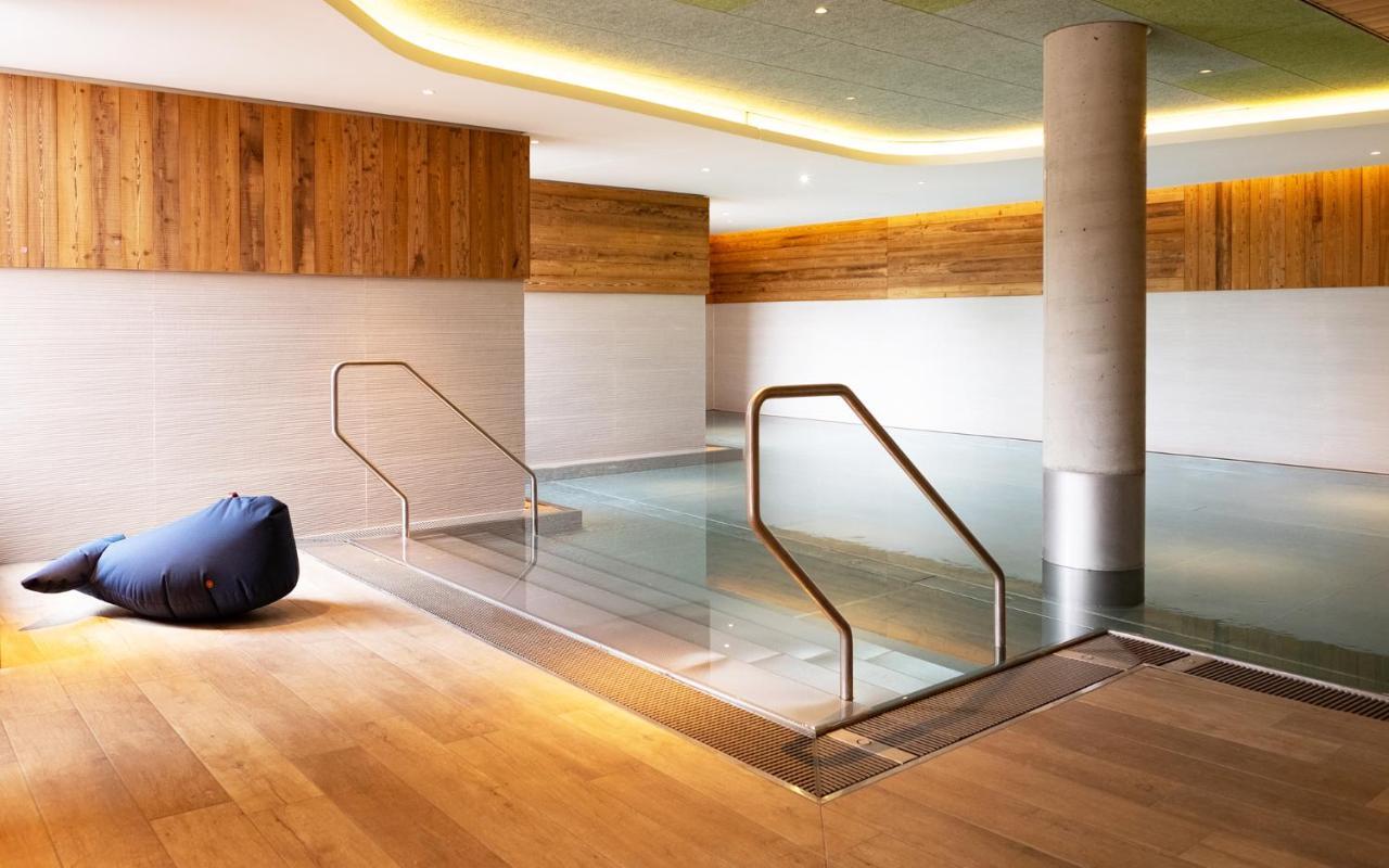 Das James Flensburgo Esterno foto The swimming pool at the Hotel Axelmannstein