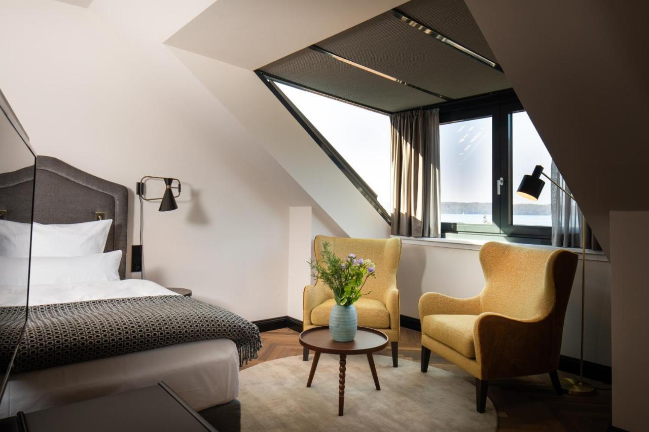 Das James Flensburgo Esterno foto A room at the Hotel