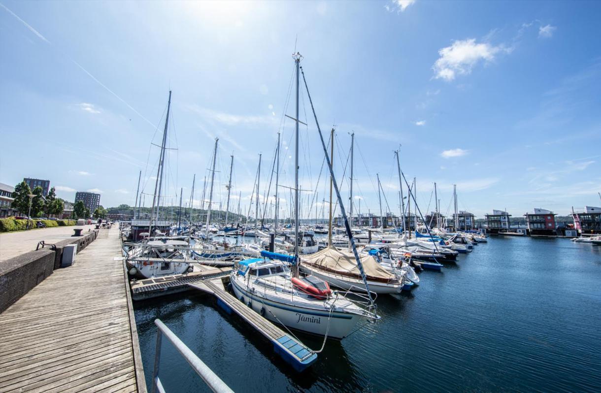 Das James Flensburgo Esterno foto Marina in Aarhus, Denmark